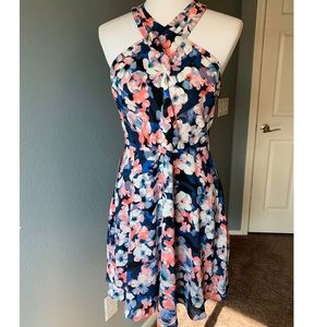 💥NWT Express Floral Halter Style Dress Size 10💥